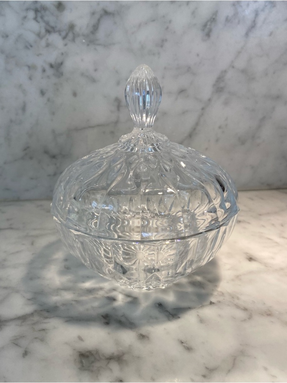 Clear Crystal Glass Covered Candy/Trinket Dish - Elegant Home Dining